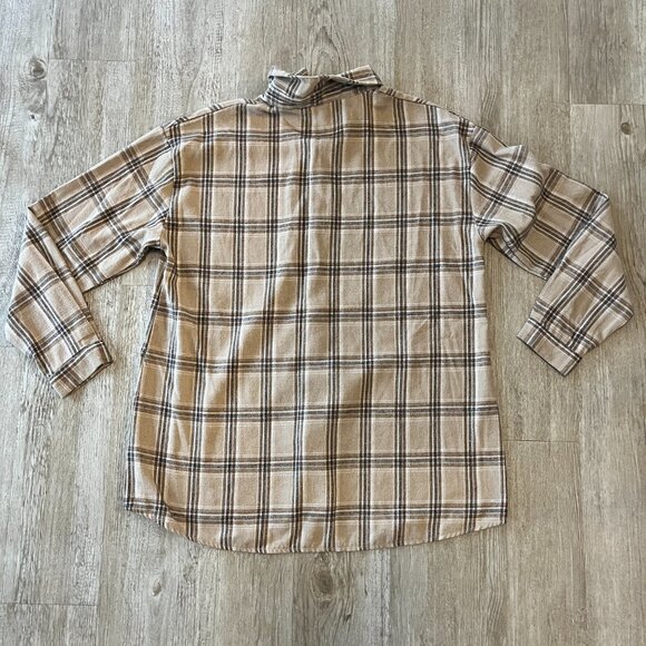 Womens Bundle of 2 Tops - Sweatshirt/Flannel - L - Picture 9 of 10